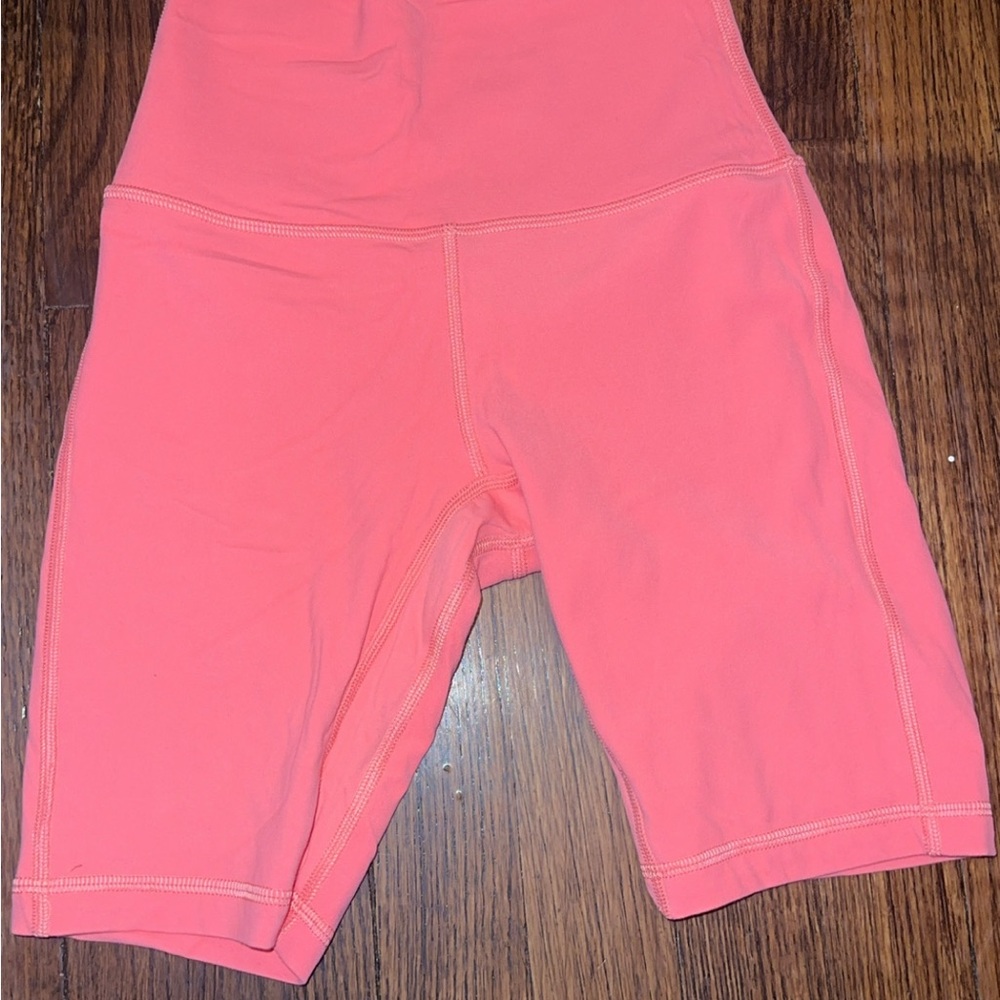 Lulu lemon  align 6” Pink Bike Shorts
